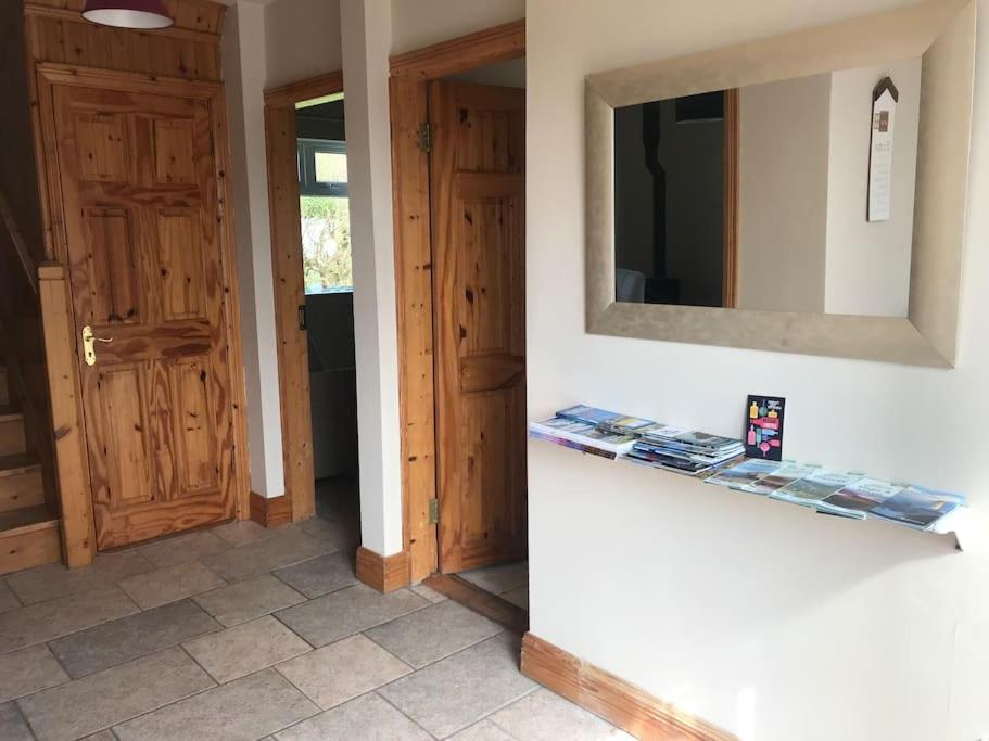 Rosie'S Pad Villa Louisburgh Exterior photo